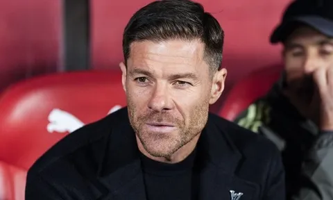 Alonso cảnh báo Chelsea về sự toàn diện của Brentford
