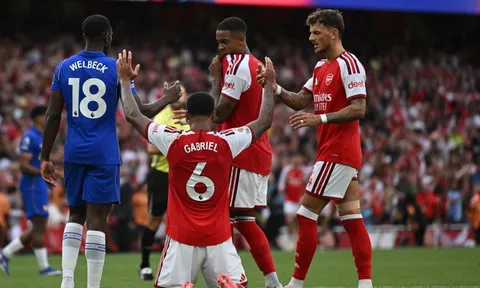Brighton 0-0 Arsenal: Chủ nhà liên tục gây sức ép