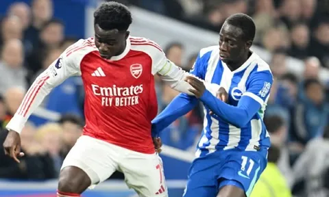 Thua thảm 0-3, thái độ dàn sao Arsenal khiến Merson phẫn nộ