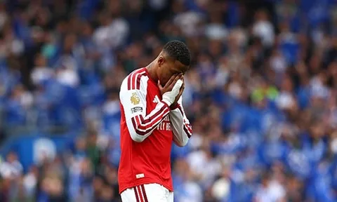 Konsa vạch trần sai lầm hàng thủ Arsenal trước Brighton