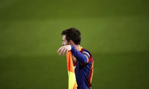 Laporta nêu lý do Barca không thể tái hợp với Messi