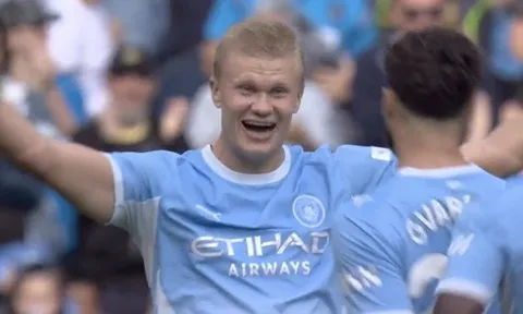 Manchester City 5-3 Sunderland: Haaland lên tiếng