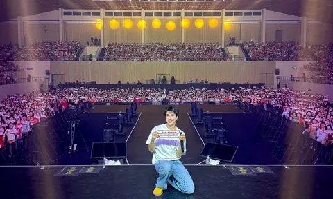 U-KNOW (TVXQ) đọc thư fan bằng tiếng Việt, khẳng định bản lĩnh idol Kpop hơn 20 năm qua “U-KNOW PROJECT 26 : SCENE#1”