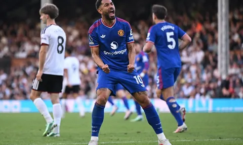 Cunha tỏa sáng phút 89, Man Utd thoát thua trước Fulham