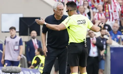Real Madrid tố trọng tài là bạn Yamal sau trận thua Atletico
