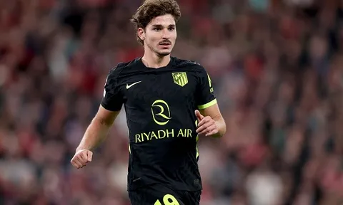 Hàng công báo động thúc đẩy Arsenal mượn Julian Alvarez