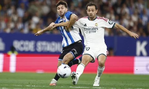 Mourinho không thể tiếp tục mắc sai lầm với Bernardo Silva