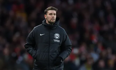 Man Utd nhắm HLV Brighton nếu sa thải Carrick?
