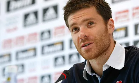 Xabi Alonso quyết định rời Bernabeu sau giấc mơ Decima