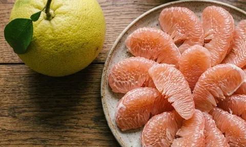 Ăn bưởi vào thời điểm nào để giảm cân, không cần ăn kiêng, nhịn ăn khắt khe?