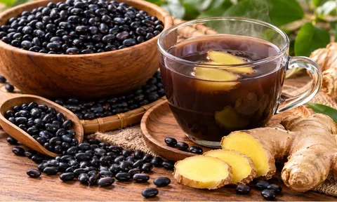 Đậu đen kết hợp gừng có tác dụng gì? 5 lợi ích đáng chú ý nếu dùng đúng cách