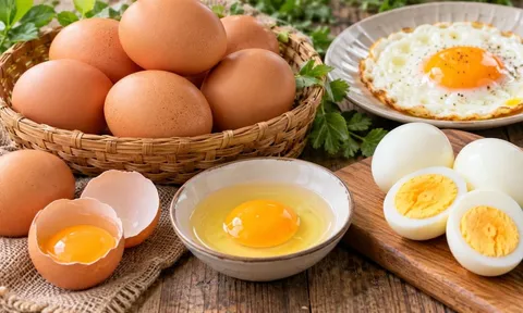 Những người nên chú ý khi ăn trứng: Ăn thế nào để không gây bất lợi cho sức khỏe?