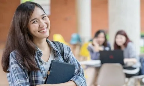5 ngành học ở Việt Nam dễ xin việc, khó bị AI “xóa sổ” trong những năm tới, mức thu nhập hậu hĩnh 