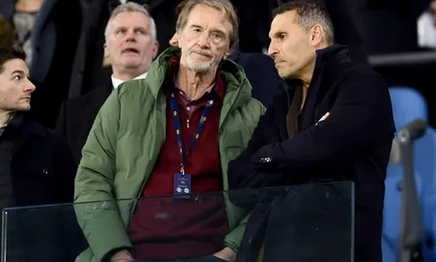 Vỡ mộng đổi chủ, Man Utd chìm sâu trong khủng hoảng nợ