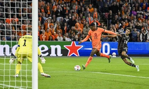 Xavi khen Hà Lan hay hơn tuyển Đức của Klopp