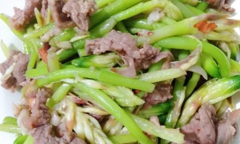 Hoa gừng có ăn được không?