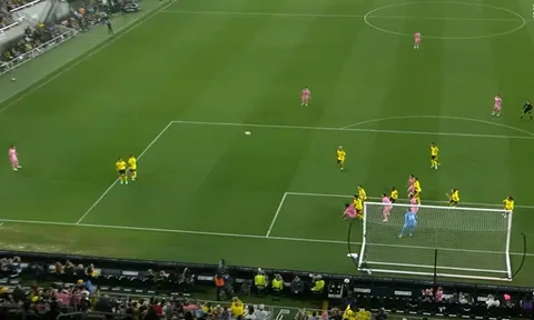 Inter Miami gục ngã phút 90+8 dù Messi lập siêu phẩm