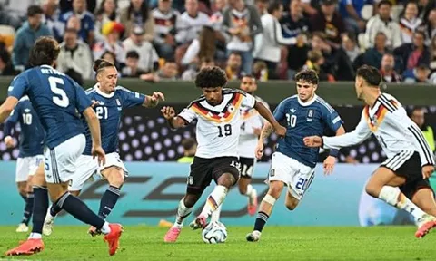 Chấm điểm tuyển Đức: Adeyemi nỗ lực; Kimmich dính vận đen