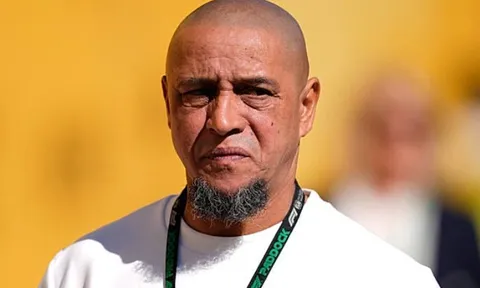 Roberto Carlos mất 99% tài sản vì sự cố gia đình