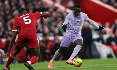 Yankuba Minteh lên tiếng về thương vụ hụt với Liverpool