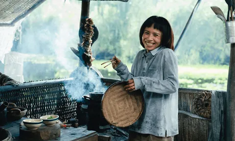 Ngọc Phước kể hậu trường Út Lan 2 khi đoàn phim phải ngâm mình dưới nước lúc 3-4 giờ sáng