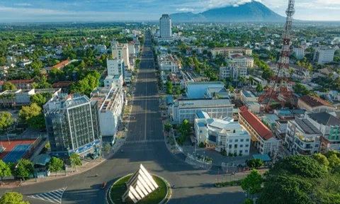 Tỉnh nào có “Nóc nhà Nam Bộ”, có núi Bà Đen nổi tiếng, nơi ghi dấu ấn của vua Minh Mạng trong sử Việt?