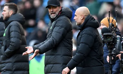 Klopp kiệt sức vì cuộc chiến không công bằng với Man City
