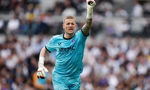 Bayern nhắm Pickford, Everton có câu trả lời