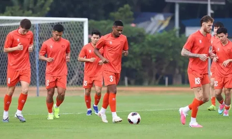 Bài học đắt giá cho bóng đá Việt Nam từ hai thất bại lớn