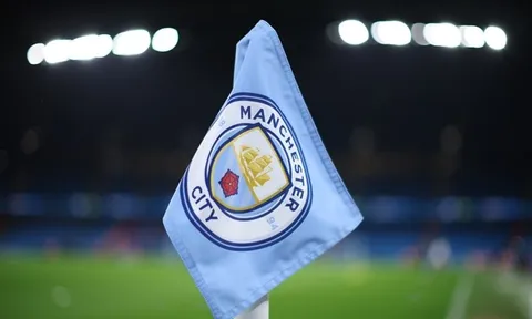 Cầu thủ Ngoại hạng Anh tính đường kiện Man City