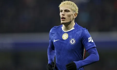 Kém nỗ lực, Garnacho bị chê trách thái độ tại Aston Villa