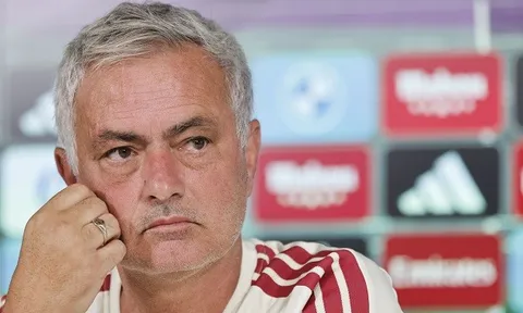 Mourinho phủ nhận đưa ra nhận xét về sự cố của Ronaldo