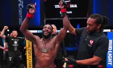 Aljamain Sterling thách đấu Jean Silva vào tháng 12: Trận chiến định đoạt suất tranh đai hạng lông