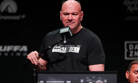 Dana White nổi điên vì kịch bản rắc rối của đại chiến Tyson Fury và Anthony Joshua
