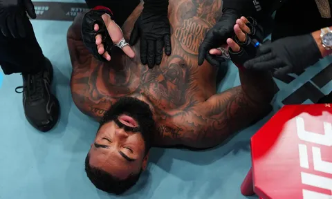 Daniel Cormier và Joe Rogan chỉ trích Gable Steveson vì thái độ trịch thượng sau cú knock-out lịch sử tại UFC 331