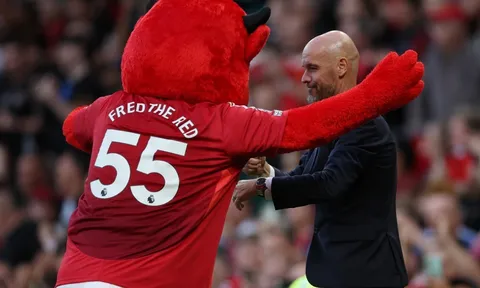Fred hé lộ lý do Ten Hag bất hòa với Ronaldo ở MU