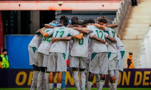 Bom tấn của Man City ghi bàn, Senegal nhọc nhằn hạ Comoros