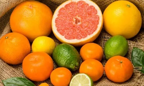 11 loại quả giá “rẻ như cho” bán đầy chợ Việt, giàu vitamin và chất xơ, là “siêu dinh dưỡng” trong mùa lạnh