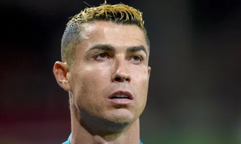 Ronaldo muốn trở lại tuyển Bồ Đào Nha vì cột mốc 1000 bàn?