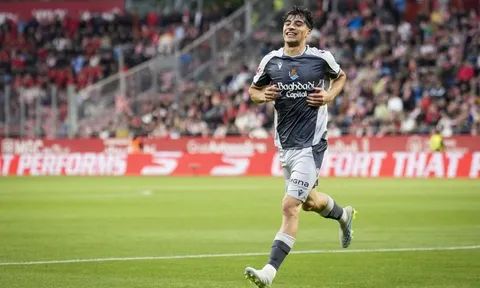 Real Madrid duyệt chi 60 triệu euro mua Jon Martin