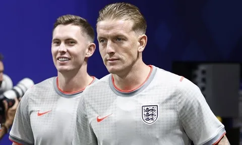 Jordan Pickford bị cảnh sát truy đuổi vì vượt ẩu