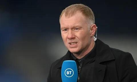 Scholes kêu gọi Man Utd mua thêm 5 cầu thủ