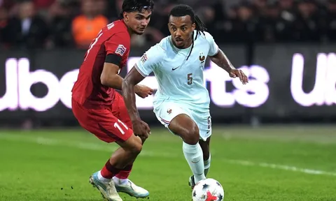 Chelsea có cơ hội vàng chiêu mộ Jules Kounde ngay tháng Giêng