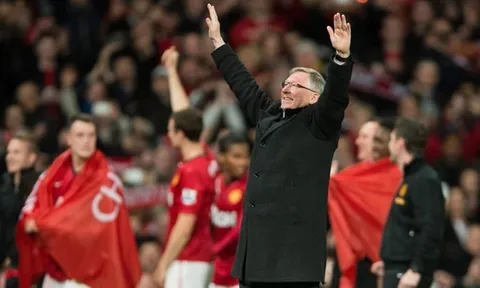 Tâm nguyện xúc động của Sir Alex về sân vận động mới của MU