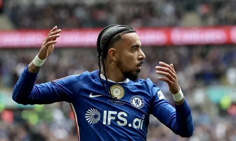 Malo Gusto cân nhắc chia tay Chelsea