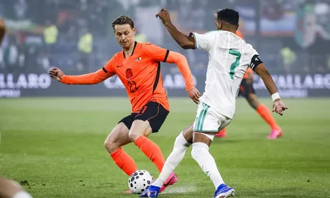 Man City từng tính chiêu mộ Frenkie de Jong trong mùa hè