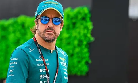 Fernando Alonso chuẩn bị trở lại Dakar Rally cùng Aston Martin?