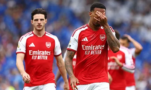 Soi trận Arsenal vs Leeds: Bản lĩnh nhà vua