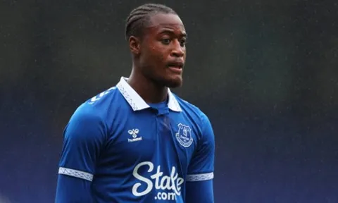 Sao trẻ Everton Martin Sherif nhận án phạt từ FA