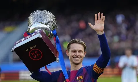 Chelsea muốn chiêu mộ Frenkie de Jong từ Barcelona